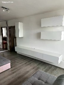 Pronájem bytu 3+1 69 m² nábřeží Závodu míru, Pardubice - Zelené Předměstí