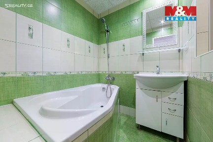 Prodej bytu 4+1 77 m² Atletická, Sokolov