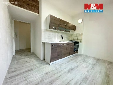 Pronájem bytu 2+1 53 m² Boženy Němcové, Sokolov