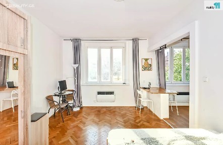 Prodej bytu 2+kk 37 m² Zoubkova, Praha - Smíchov