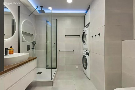 Prodej bytu 3+kk 62 m² Horní, Ostrava - Bělský Les