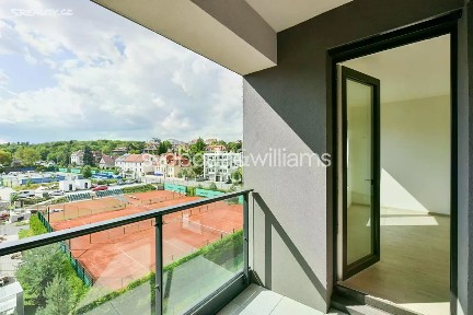 Pronájem bytu 2+kk 50 m² Počernická, Praha - Strašnice