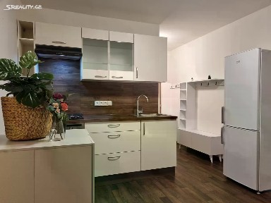 Pronájem bytu 1+1 36 m² Východní, Karlovy Vary - Drahovice