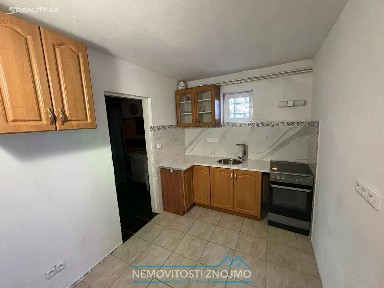 Pronájem bytu 1+kk 30 m² Dyjákovice