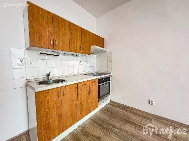 Pronájem bytu 1+kk 35 m² Okružní, Blansko