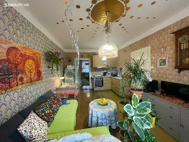 Prodej bytu 2+kk 55 m² Pod Strojírnami, Praha - Vysočany