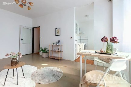 Praha, Praha 4, Nusle, K podjezdu, 11