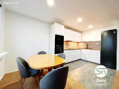 Pronájem bytu 3+kk 68 m² Děčínská, Kladno - Kročehlavy