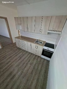 Pronájem bytu 3+1 66 m² Bratří Čapků, Svitavy - Předměstí