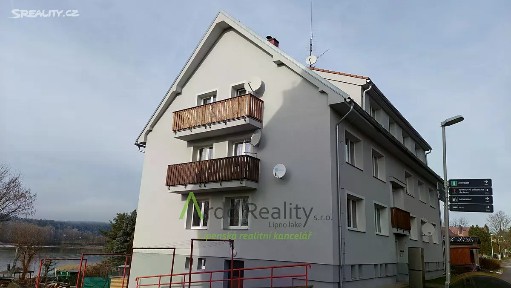 Prodej bytu 2+1 56 m² Frymburk