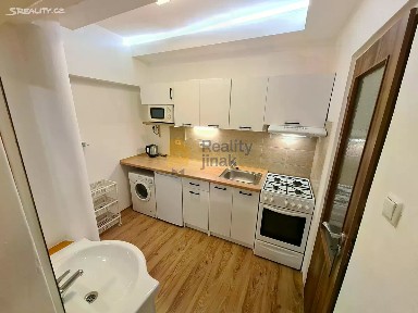 Pronájem bytu 1+1 24 m² Vodní, Brno - Staré Brno