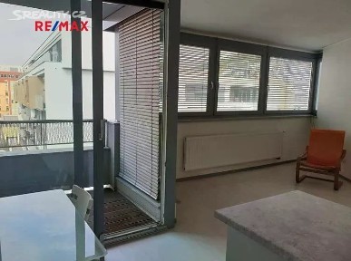 Pronájem bytu 1+kk 32 m² Kopečná, Brno - Staré Brno