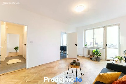 Prodej bytu 2+1 51 m² 17. listopadu, Znojmo