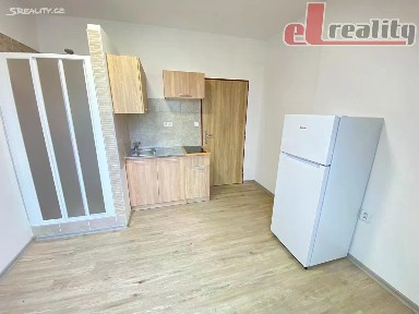 Pronájem bytu 1+kk 21 m² Galašova, Hranice - Hranice I-Město