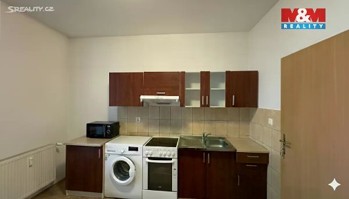 Pronájem bytu 1+1 45 m² Hranice