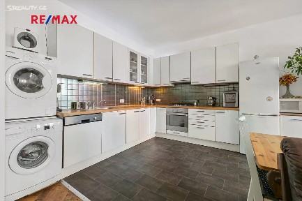 Prodej bytu 3+kk 120 m² Hartigova, Praha - Žižkov
