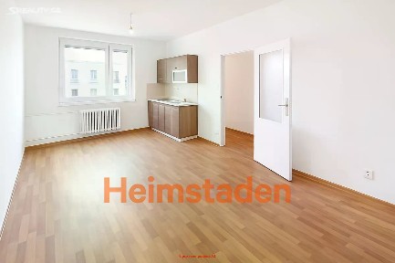 Pronájem bytu 1+kk 25 m² Dr. Glazera, Horní Suchá
