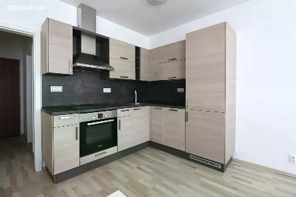 Pronájem bytu 1+kk 35 m² Řípská, Brno - Slatina