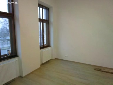 Pronájem bytu 2+kk 50 m² Dr. Milady Horákové, Znojmo