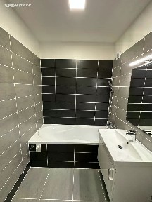 Pronájem bytu 3+1 79 m² Seifertova, Liberec - Liberec VI-Rochlice