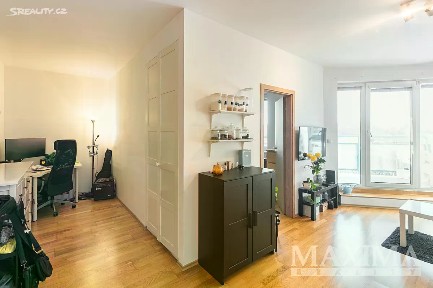 Pronájem bytu 2+kk 50 m² Tupolevova, Praha - Letňany