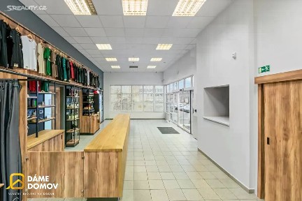 Pronájem obchodního prostoru 142 m² třída Tomáše Bati, Zlín - Louky