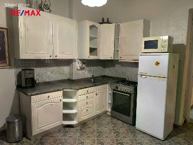 Pronájem bytu 2+1 69 m² nábřeží Jana Palacha, Karlovy Vary