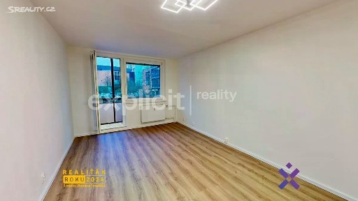 Pronájem bytu 1+kk 31 m² Družstevní, Zlín