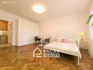 Pronájem bytu 1+1 30 m² Masarykova třída, Olomouc - Hodolany