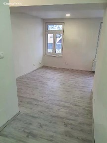Pronájem bytu 1+kk 35 m² Průmyslová, Strančice