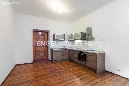 Pronájem bytu 2+kk 45 m² Křesomyslova, Praha - Nusle