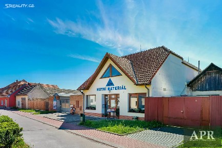 Prodej rodinného domu 266 m², pozemek 427 m² Zarazická, Veselí nad Moravou - Zarazice