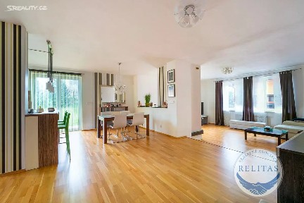 Prodej rodinného domu 191 m², pozemek 782 m² Žábova, Praha - Šeberov