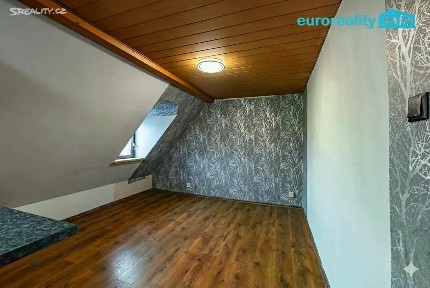 Prodej bytu 2+1 65 m² Bezručova, Chodov