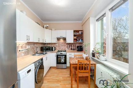 Prodej bytu 2+1 50 m² Jaselská, Teplice - Řetenice