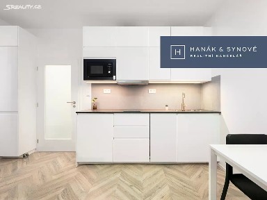 Pronájem bytu 1+kk 26 m² Francouzská, Brno - Zábrdovice
