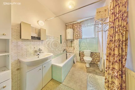 Prodej rodinného domu 161 m², pozemek 333 m² Gagarinova, Přelouč