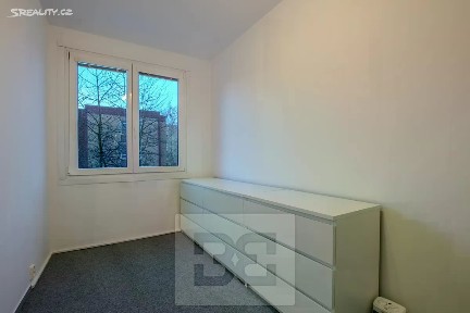 Pronájem bytu 2+1 31 m² Hodonínská, Plzeň - Severní Předměstí