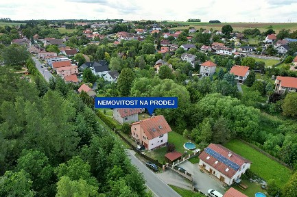 Prodej vícegeneračního domu 450 m², pozemek 657 m² Okrouhlo