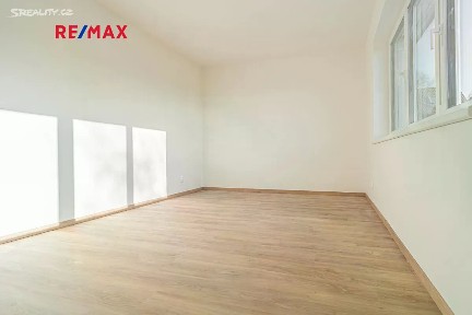 Prodej rodinného domu 165 m², pozemek 245 m² Za Humny, Buštěhrad