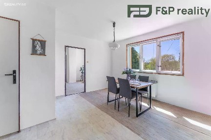 Prodej rodinného domu 110 m², pozemek 659 m²