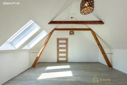 Prodej rodinného domu 179 m², pozemek 252 m² Krupá