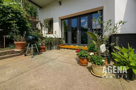 Prodej rodinného domu 249 m², pozemek 724 m² Zdice