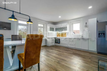 Prodej rodinného domu 310 m², pozemek 732 m² Horní Kruty