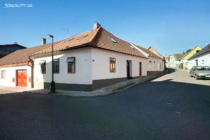 Prodej rodinného domu 168 m², pozemek 124 m² Žižkova, Týnec nad Labem