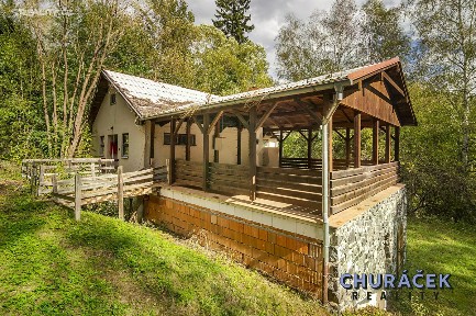 Prodej chaty 200 m², pozemek 16000 m² Kácov