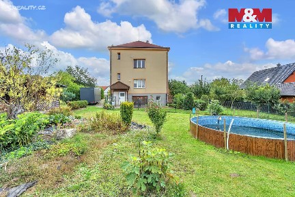 Prodej rodinného domu 180 m², pozemek 1763 m² Boseň