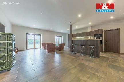 Prodej rodinného domu 250 m², pozemek 1060 m² Kokořín - Janova Ves