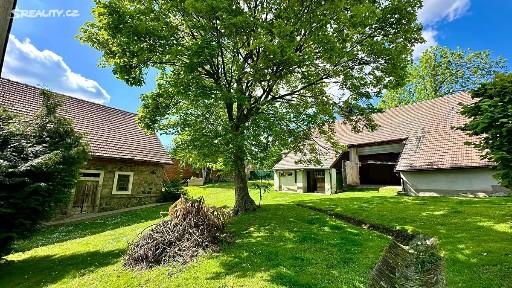 Prodej rodinného domu 800 m², pozemek 1783 m² Sulická náves, Sulice