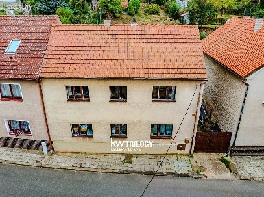 Prodej rodinného domu 118 m², pozemek 793 m² Nádražní, Klobuky